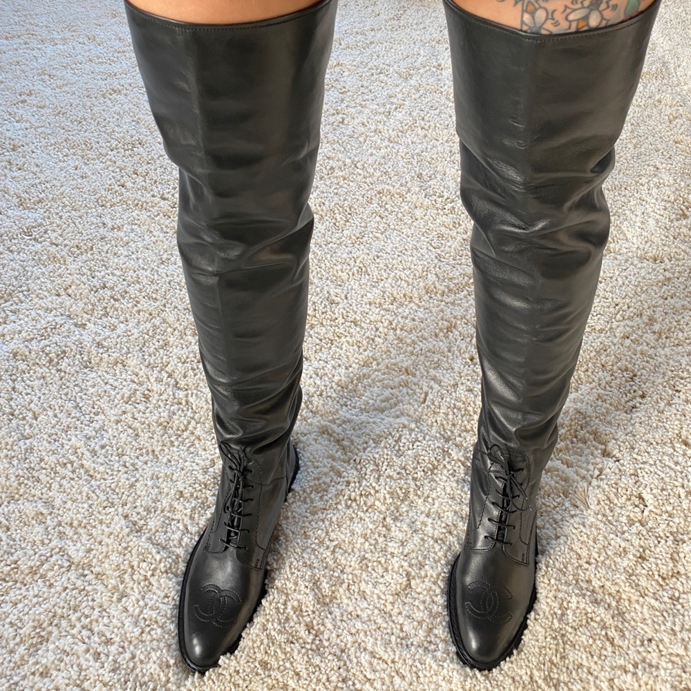 RARE CHANEL Vintage Over The Knee Riding Boot